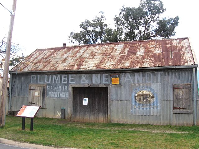 Historic blacksmith at en:Jerilderie, New South Wales, Part of the Ned Kelly trail: Credit: Mattinbgn - Own work