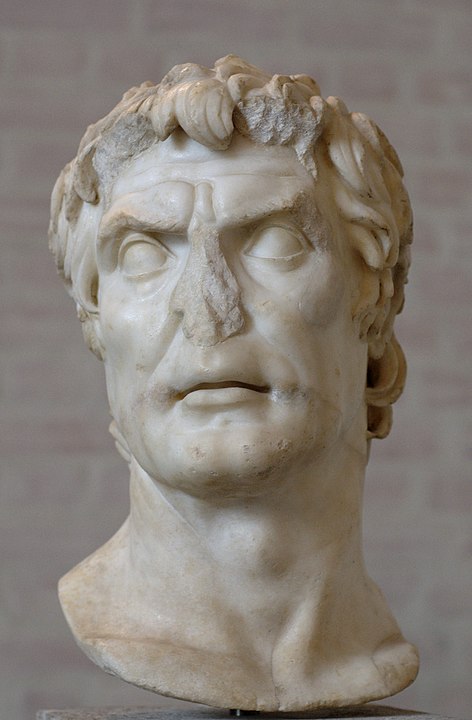 So-called “Sulla”, free copy (probably from the time of Augustus) after a portrait of an important Roman from the 2nd century BC. Because of many details this bust has in common with the so-called «Marius» (proportions, open mouth, large eyes), it has been suggested that both statues (brothers, adversaries?) were conceived and exhibited together.