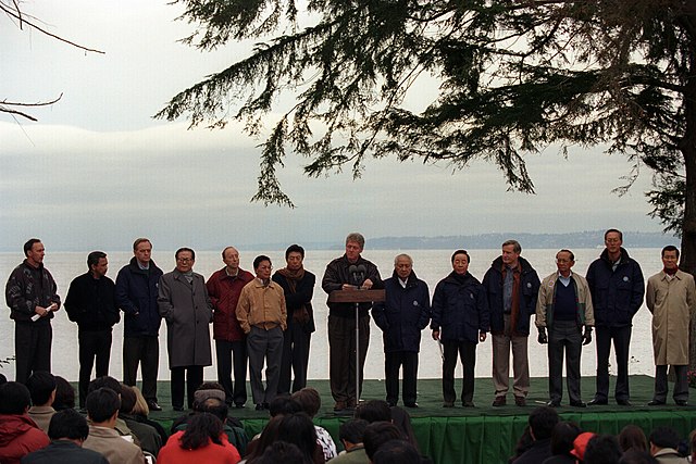 Photo of world leaders at the 1993 Asia-Pacific Economic Cooperation Summit, Blake Island, Seattle, WA.